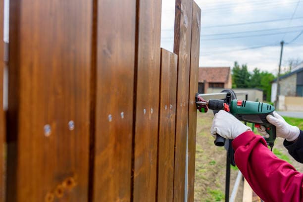 Fence Repairs and Small Builds